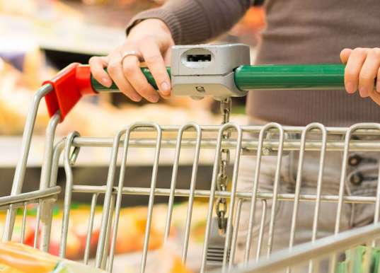 Жительница Твери украла из гипермаркета губную помаду и продукты Жительница Твери украла из гипермаркета губную помаду и продукты