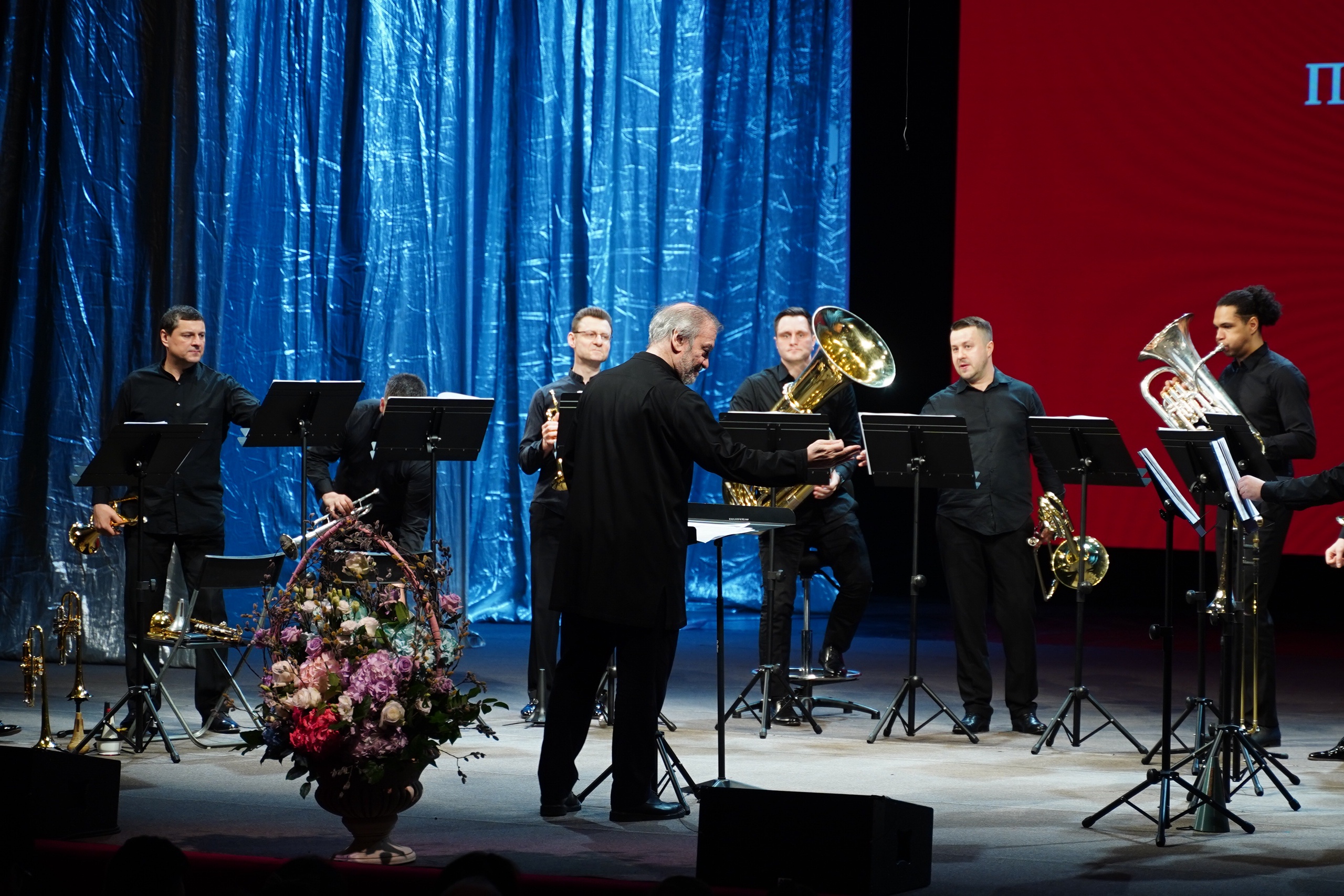 Симфонический оркестр Мариинского театра произвел фурор в тверском театре