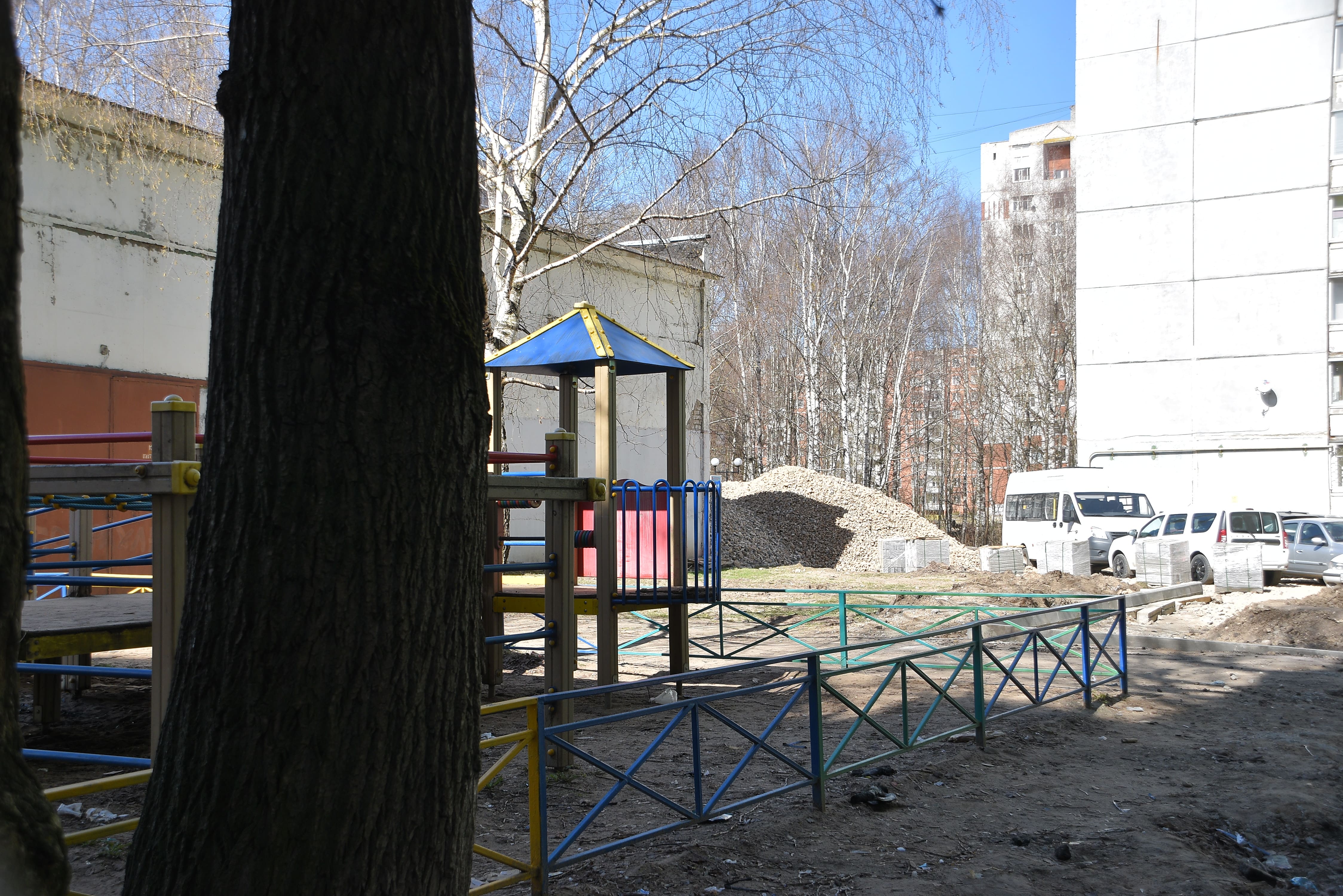 Глава Твери проинспектировал ход работ по благоустройству территорий