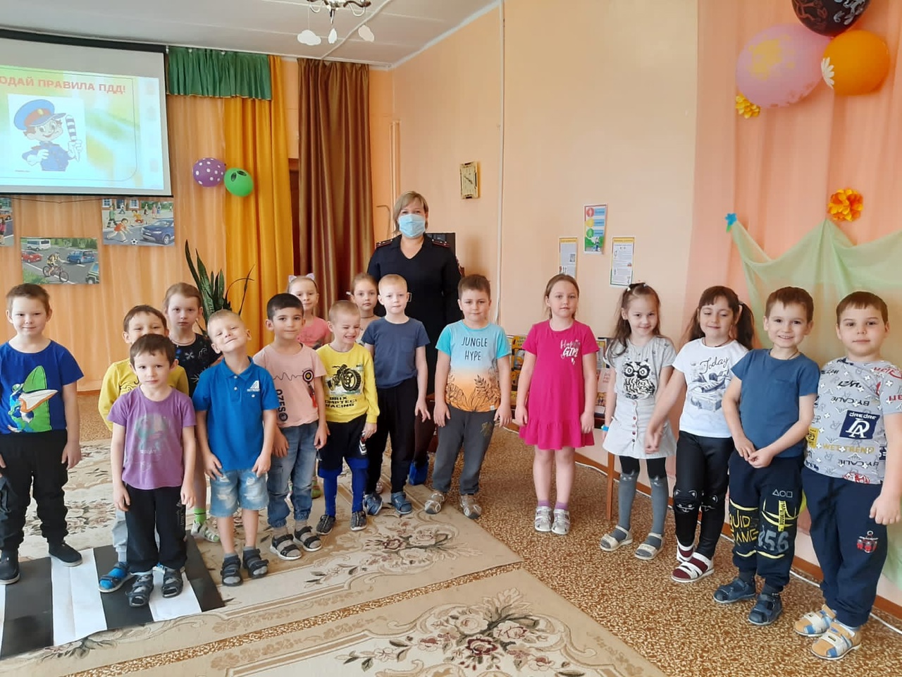 В Ржеве воспитанники детского сада изучили "Дорожную азбуку"