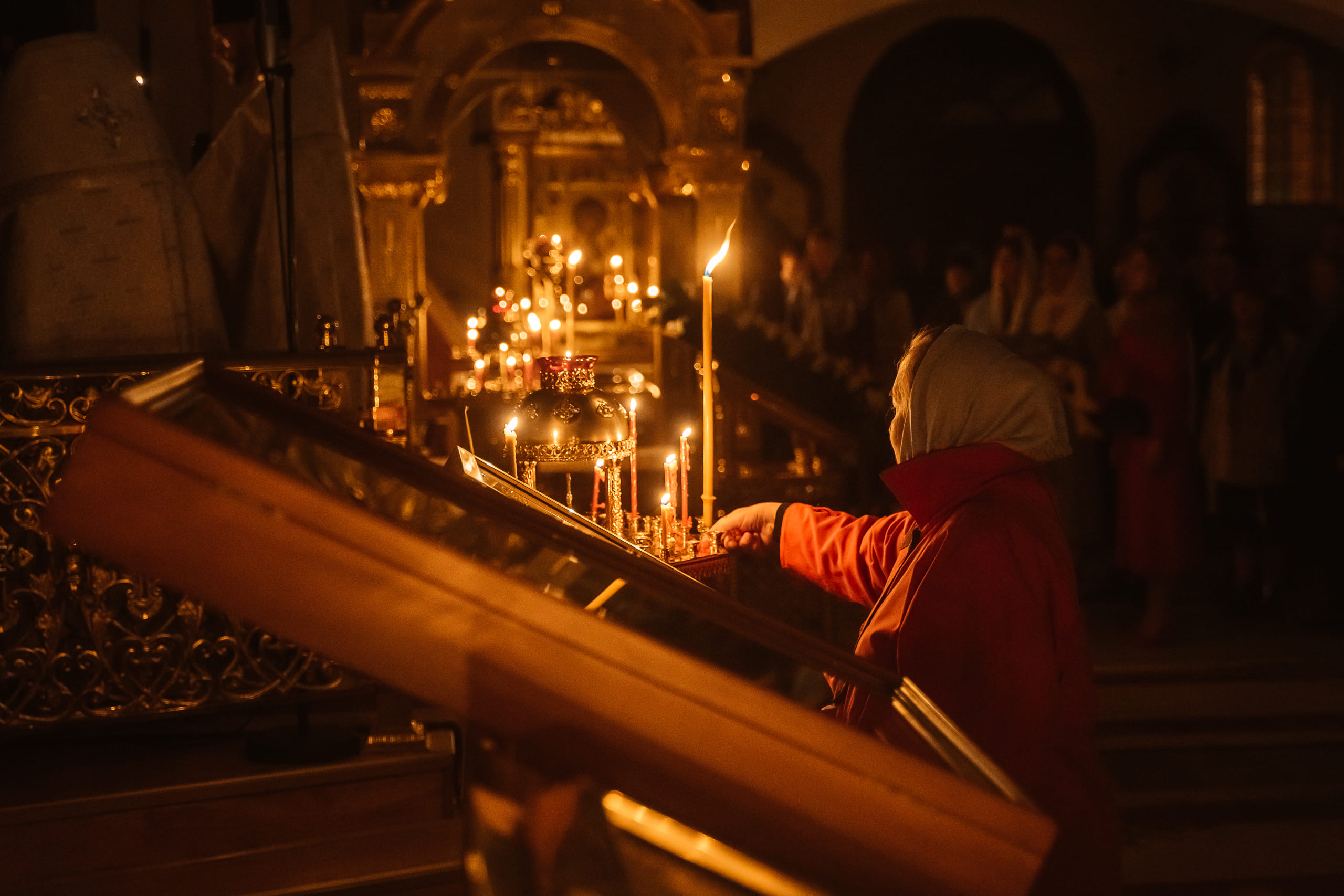 В храмах Тверской области прошли праздничные пасхальные богослужения