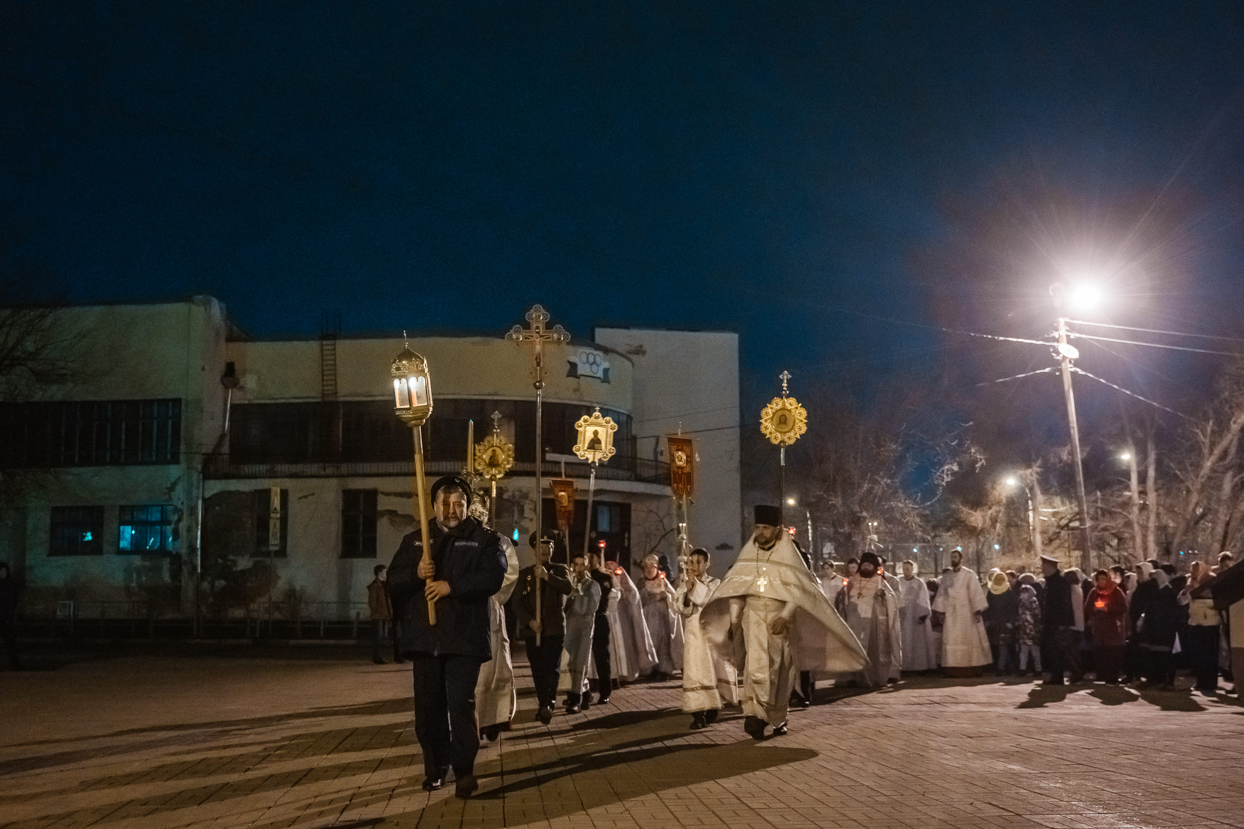 В храмах Тверской области прошли праздничные пасхальные богослужения
