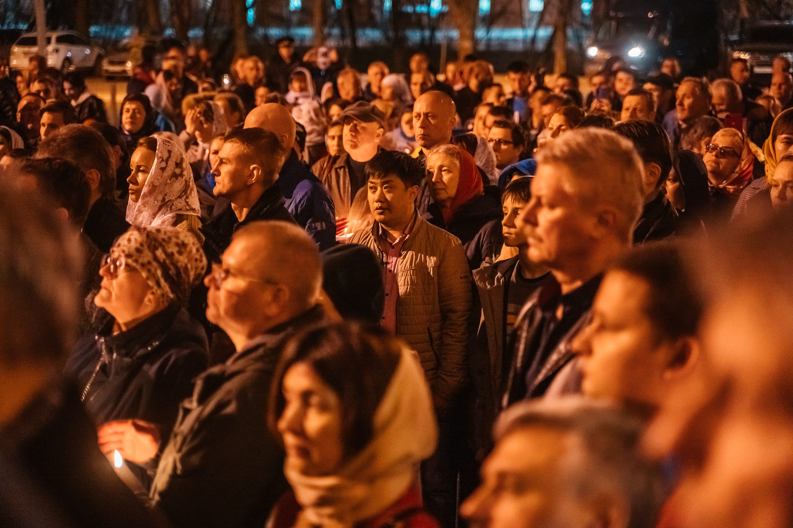 В храмах Тверской области прошли праздничные пасхальные богослужения