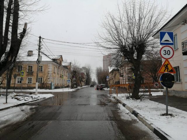 В Твери автомобиль сбил пешехода