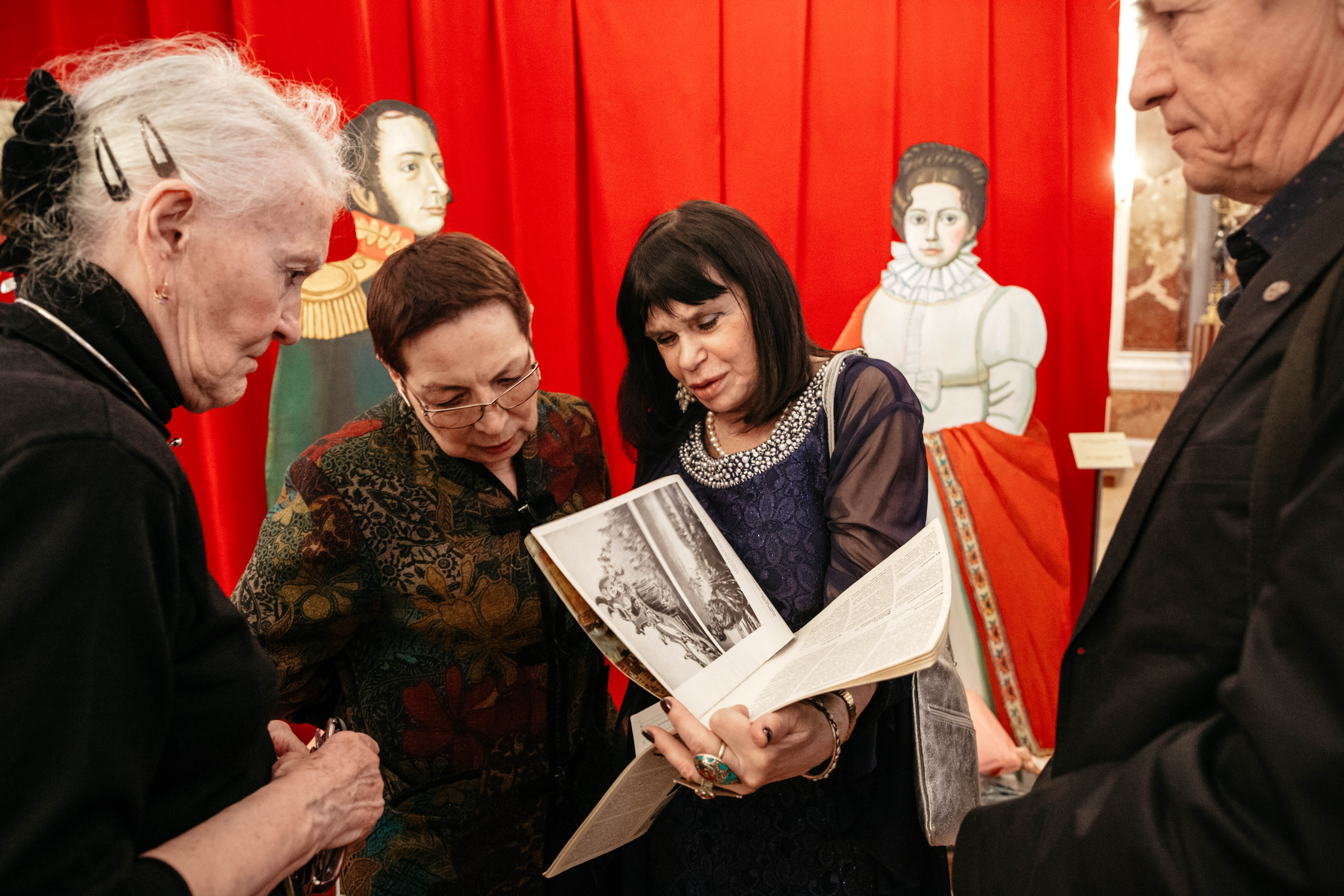 La Belle Époque: Екатерина Великая вернулась в Тверской императорский дворец