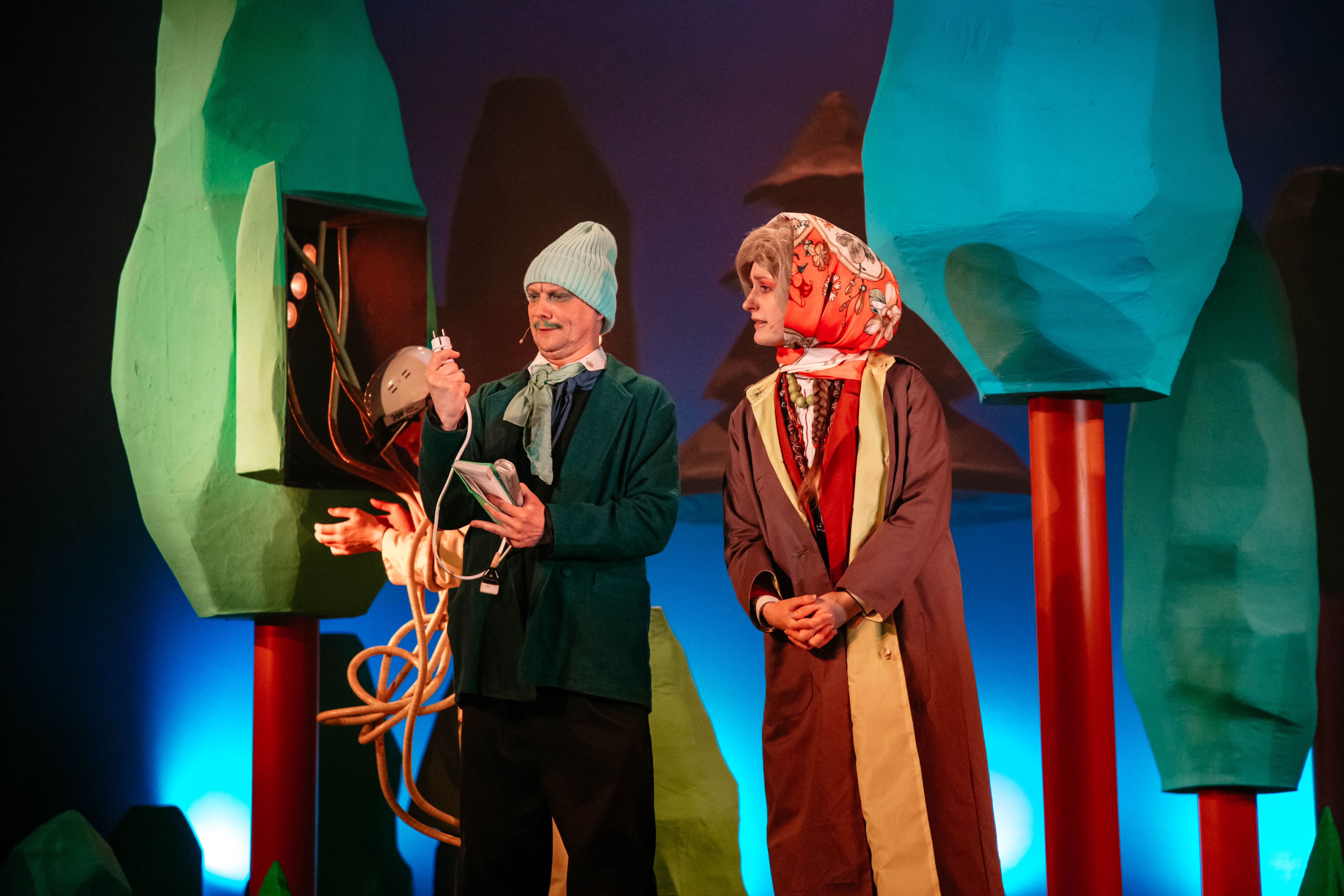 Пушистый злодей и запутанная история: В ТЮЗе представили по-настоящему "Зверский детектив"