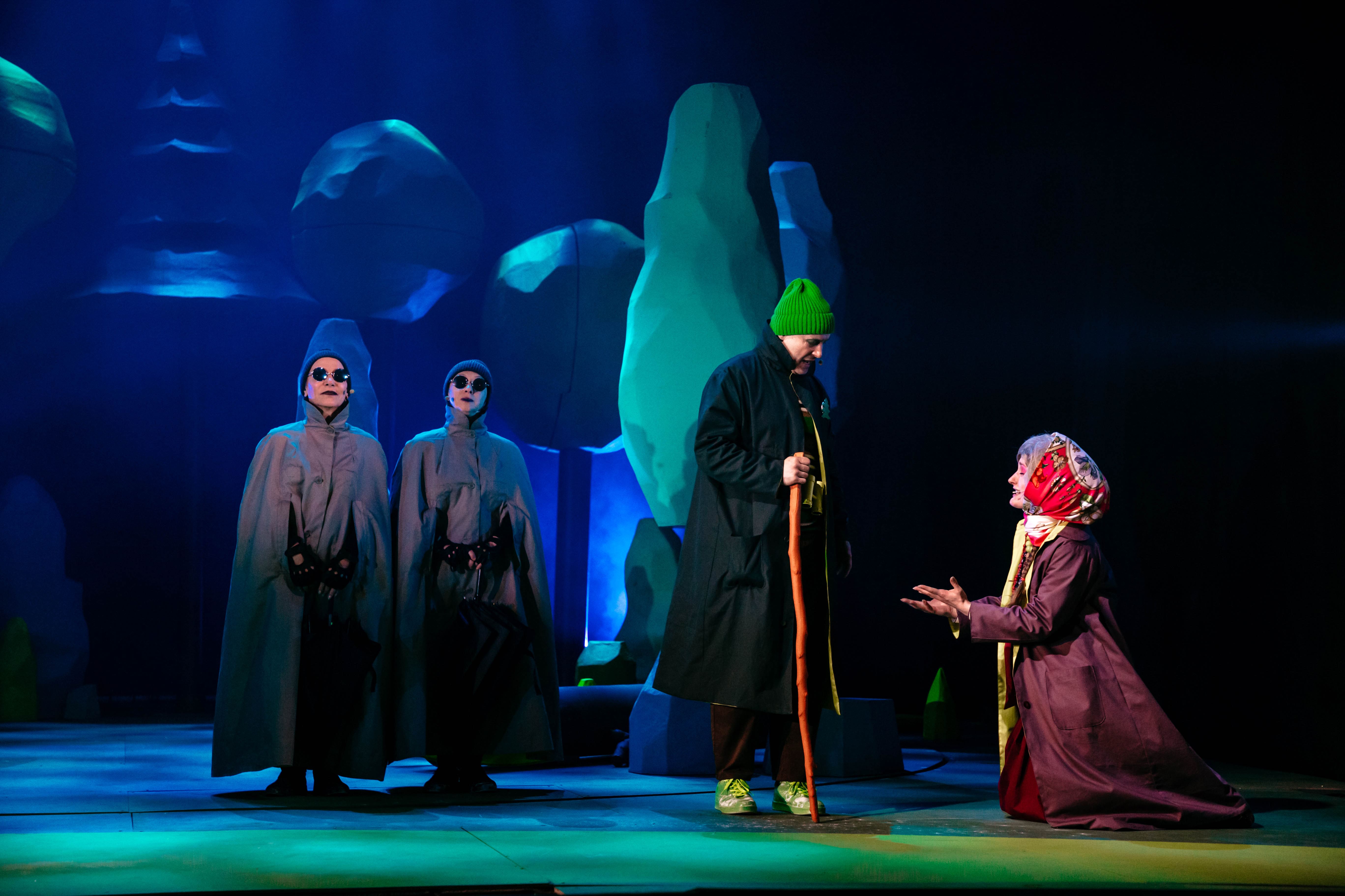 Пушистый злодей и запутанная история: В ТЮЗе представили по-настоящему "Зверский детектив"