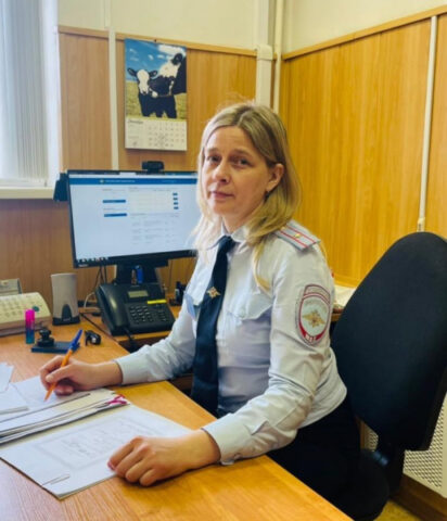 Жительница Кимрского района поблагодарила полицейских за помощь в оформлении паспорта