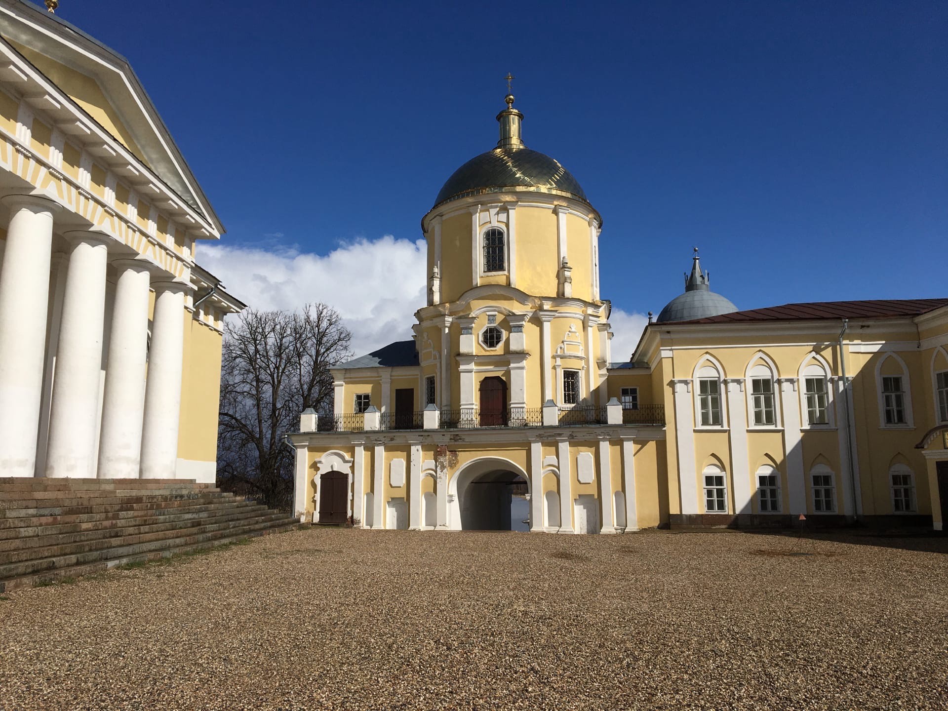 В Тверской области побывал культовый поэт-песенник Александр Шаганов В Тверской области побывал культовый поэт-песенник Александр Шаганов