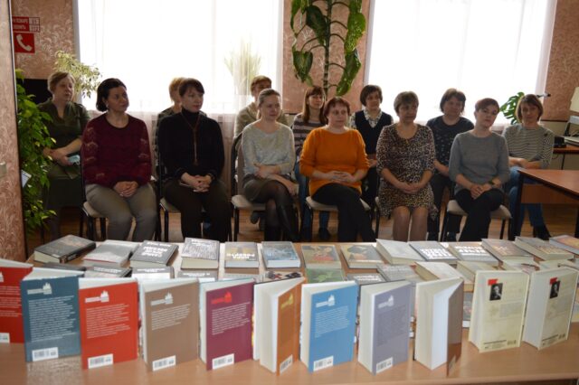 В Торопецкую библиотеку приехали новые книги