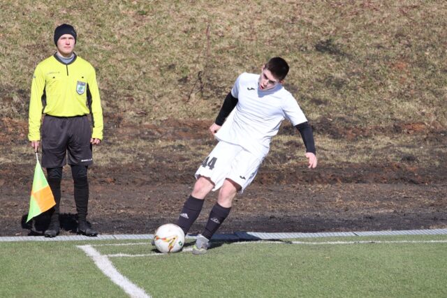 Товарищеский матч команды Нелидова с командой Твери прошел на стадионе «Юность»