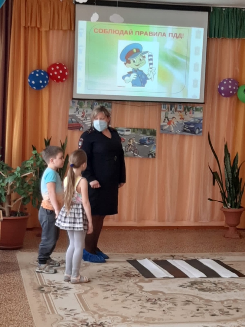 В Ржеве воспитанники детского сада изучили "Дорожную азбуку"