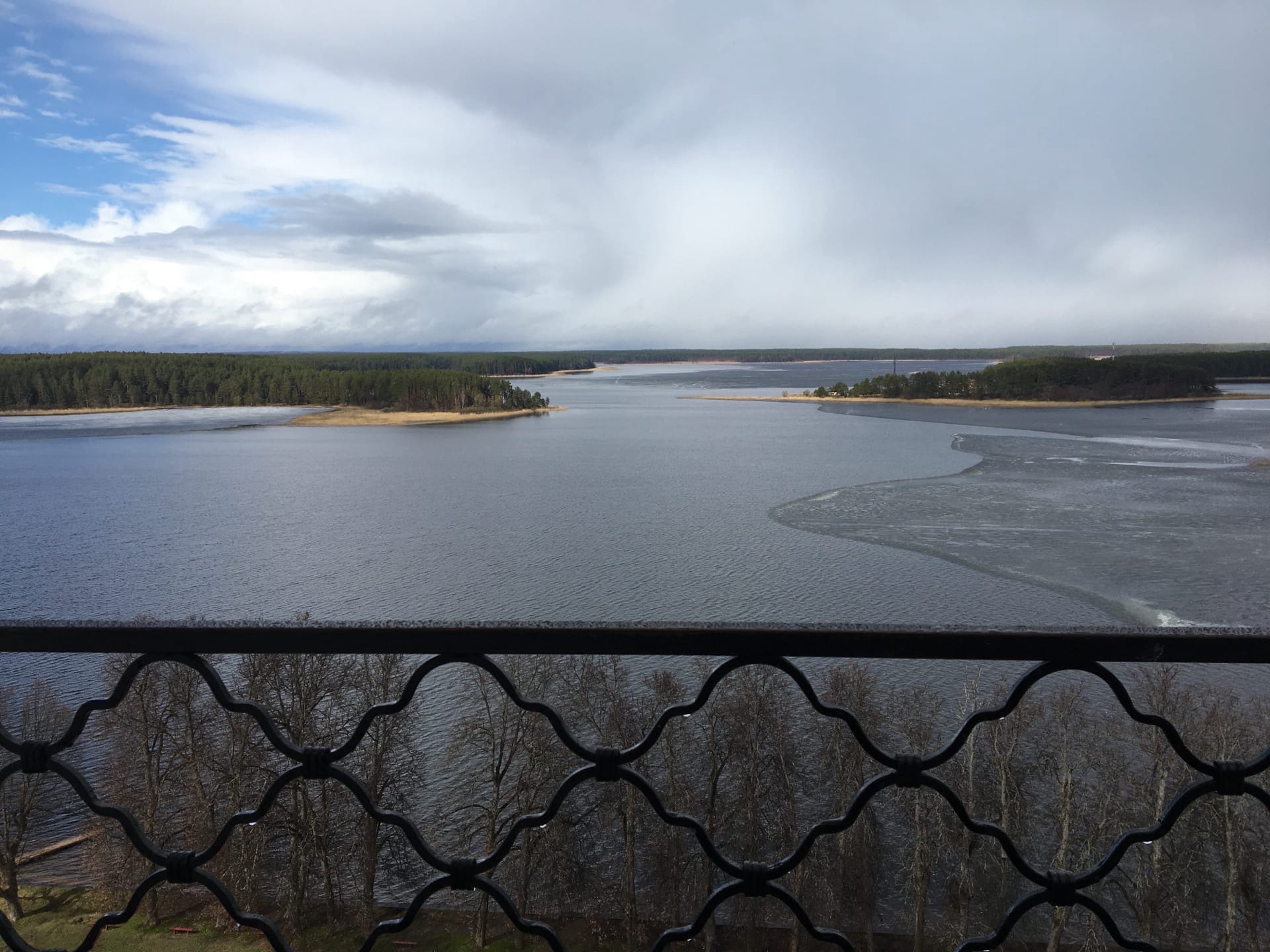 В Тверской области побывал культовый поэт-песенник Александр Шаганов В Тверской области побывал культовый поэт-песенник Александр Шаганов