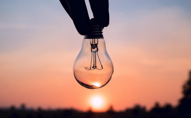 Где в Твери и Весьегонске запланировано отключение электричества 17 октября