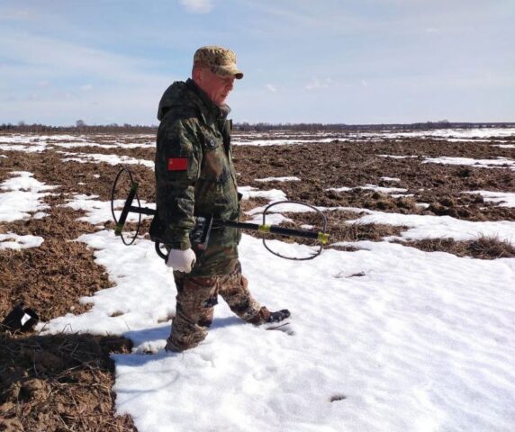 Под Ржевом обнаружили останки трех неизвестных красноармейцев