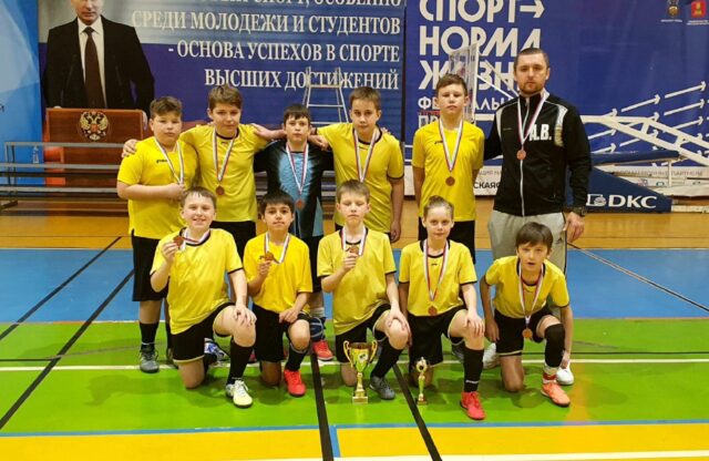 Нелидовские мини-футболисты взяли бронзу Первенства области