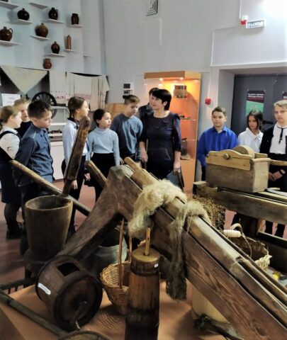 В Западной Двине школьники совершили путешествие вглубь веков В Западной Двине школьники совершили путешествие вглубь веков