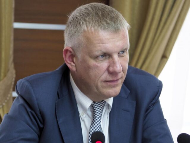Станислав Петрушенко: Развитие дорожного хозяйства – часть комплекса мер господдержки экономики Станислав Петрушенко: Развитие дорожного хозяйства – часть комплекса мер господдержки экономики