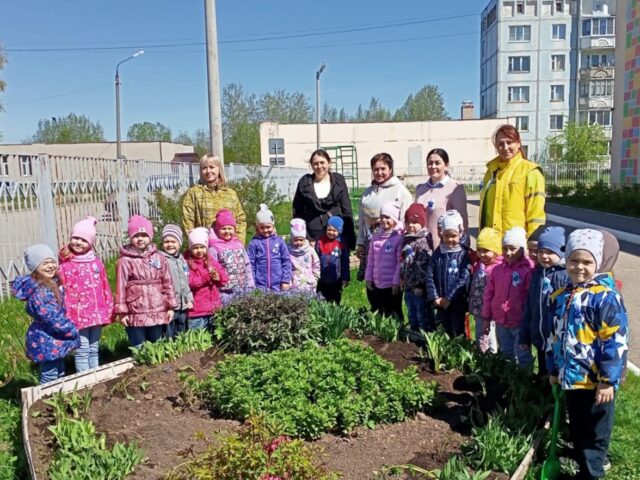 В Тверской области в детском саду волонтеры провели акцию памяти В Тверской области в детском саду волонтеры провели акцию памяти