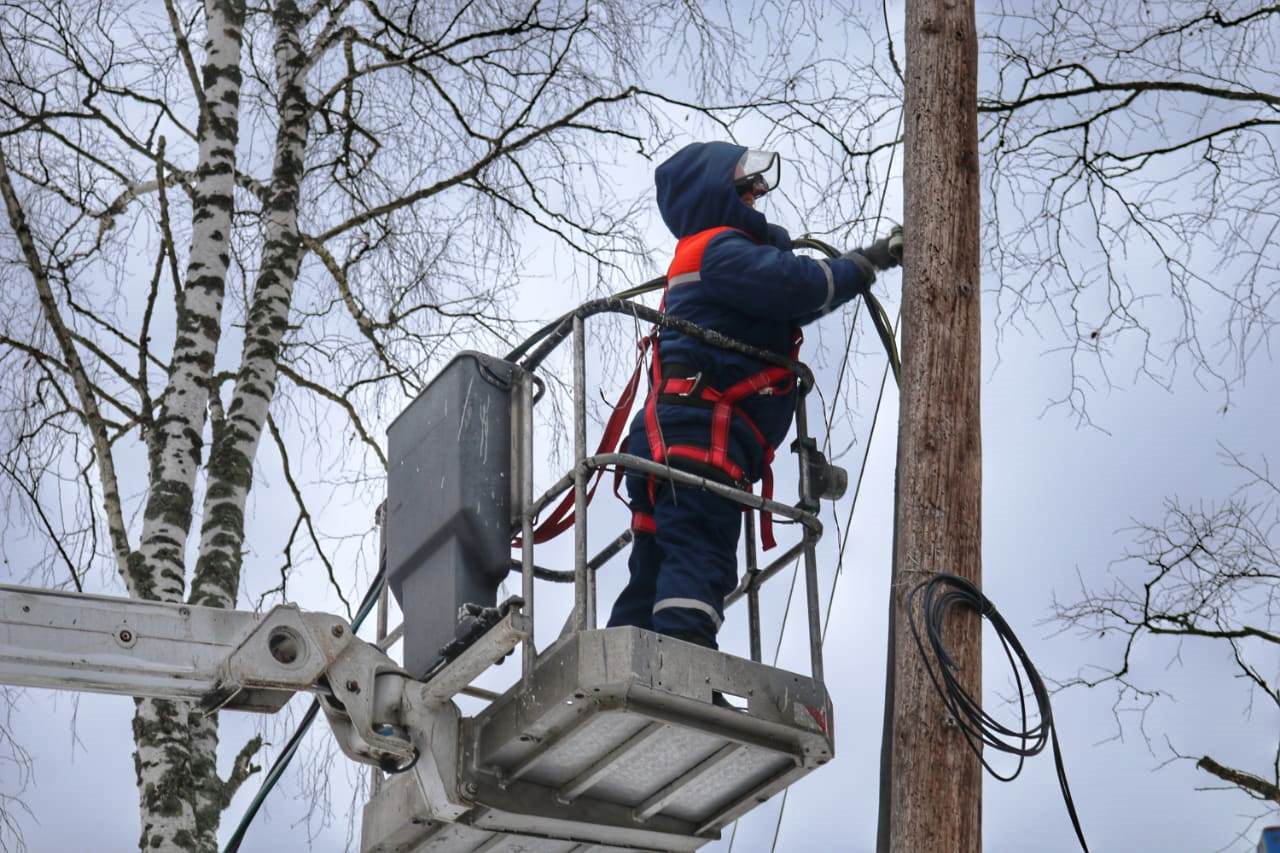 Жители Торжокского района поблагодарили энергетиков Тверьэнерго Жители Торжокского района поблагодарили энергетиков Тверьэнерго