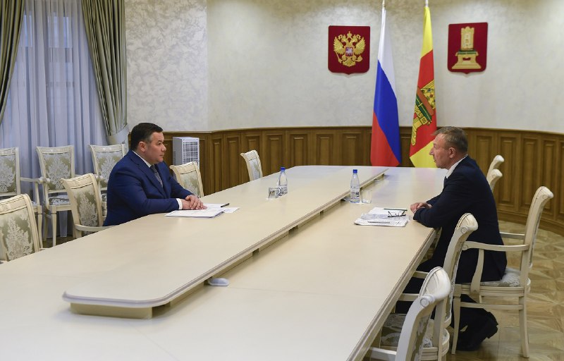 Губернатор Игорь Руденя провел встречу с главой Ржевского района Михаилом Петрушихиным