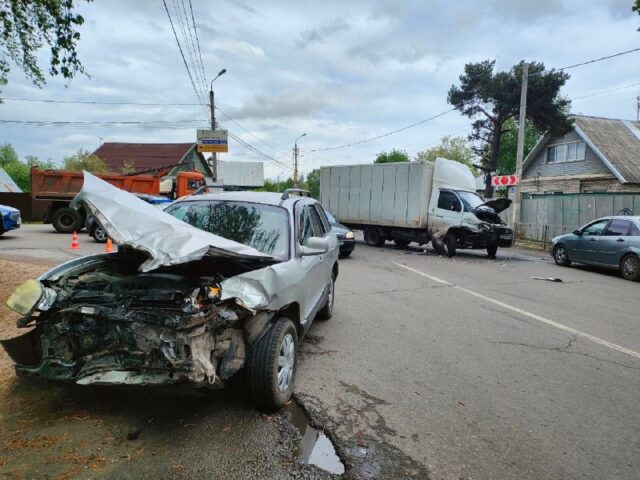 В Твери в ДТП пострадали две женщины