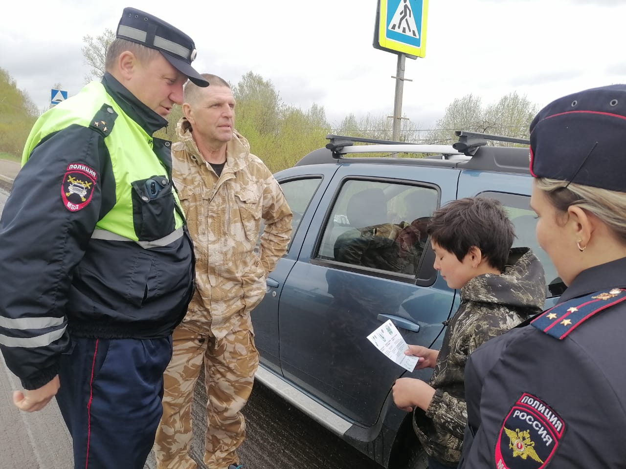 Сотрудники ржевской Госавтоинспекции провели акцию «Внимание, дети пешеходы!»