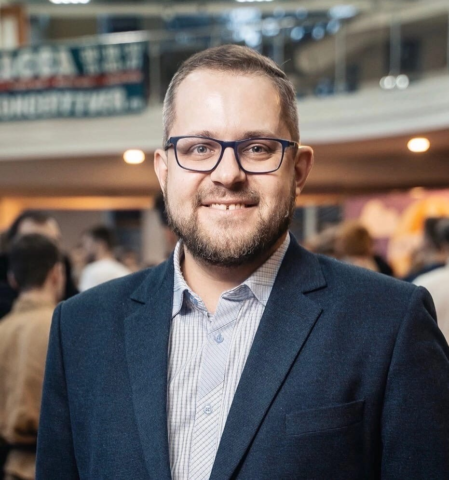 Александр Иванников: Наши проекты будут греметь на всю Россию Александр Иванников: Развитие экономики — поле деятельности для молодых специалистов