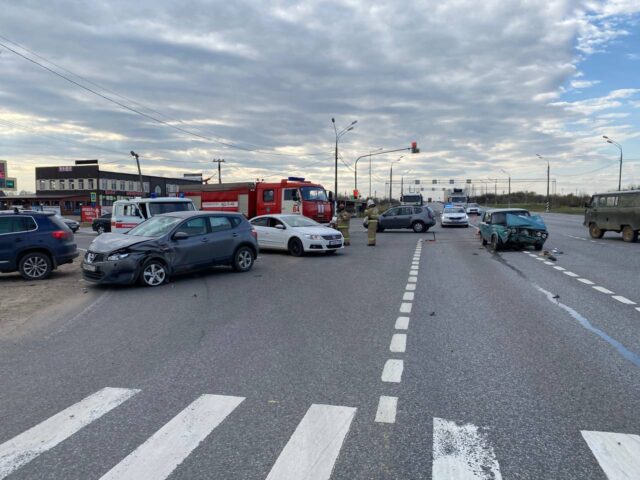 В аварии в Тверской области пострадали две женщины В аварии в Тверской области пострадали две женщины