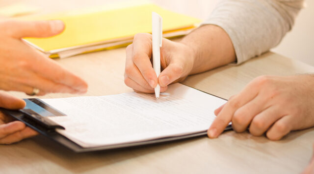 Игорь Руденя: За 2022 год заключено больше 1060 соцконтрактов