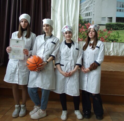 В школе Тверской области состоялся смотр санпостов В школе Тверской области состоялся смотр санпостов