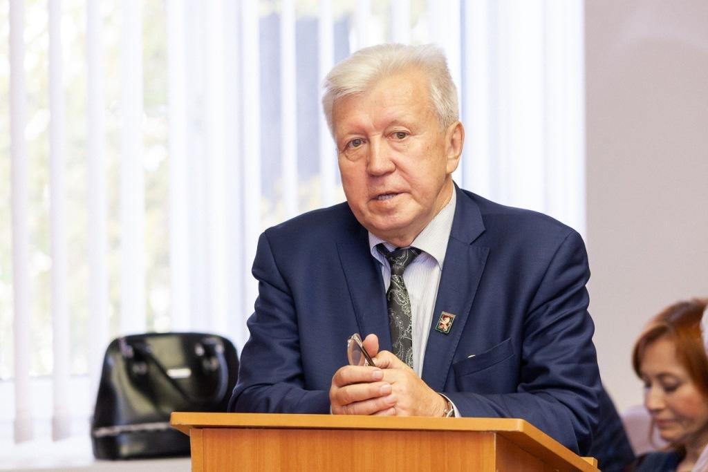 Михаил Петрушихин: Отопительный сезон прошел без происшествий Главой Селижаровского муниципального округа избран Михаил Петрушихин