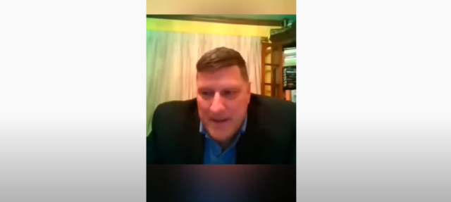 Американский эксперт Скотт Риттер рассказал о подарке Байдена для Путина Американский эксперт Скотт Риттер рассказал о подарке Байдена для Путина