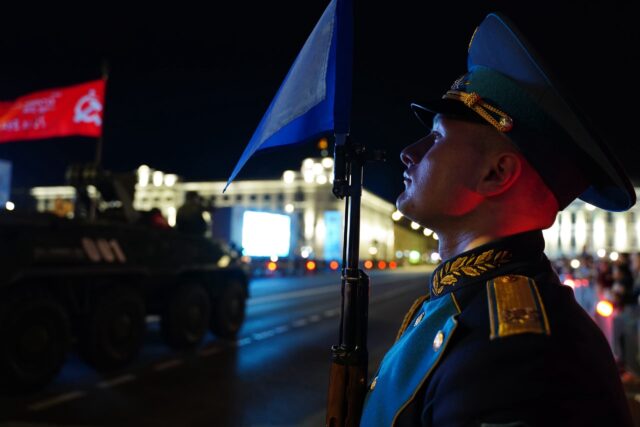 В Тверской области будет организована прямая трансляция прохождения войск