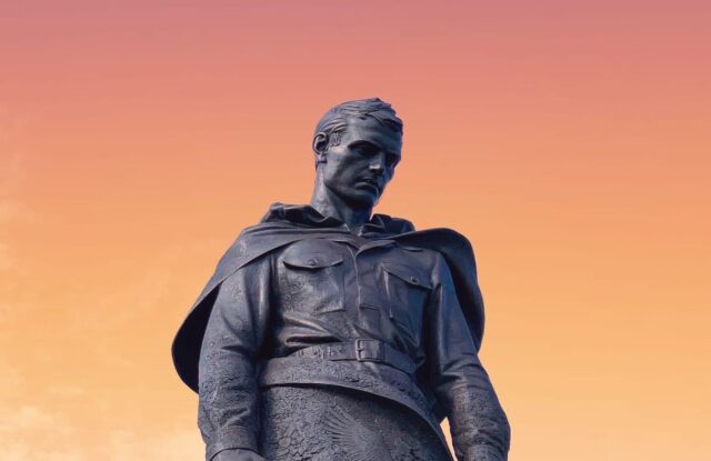 Блогер показала величественный Ржевский мемориал Советскому солдату Блогер показала величественный Ржевский мемориал Советскому солдату