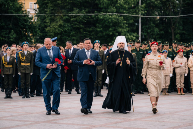 В День памяти и скорби в Твери прошла акция «Свеча памяти» В День памяти и скорби в Твери прошла акция «Свеча памяти»