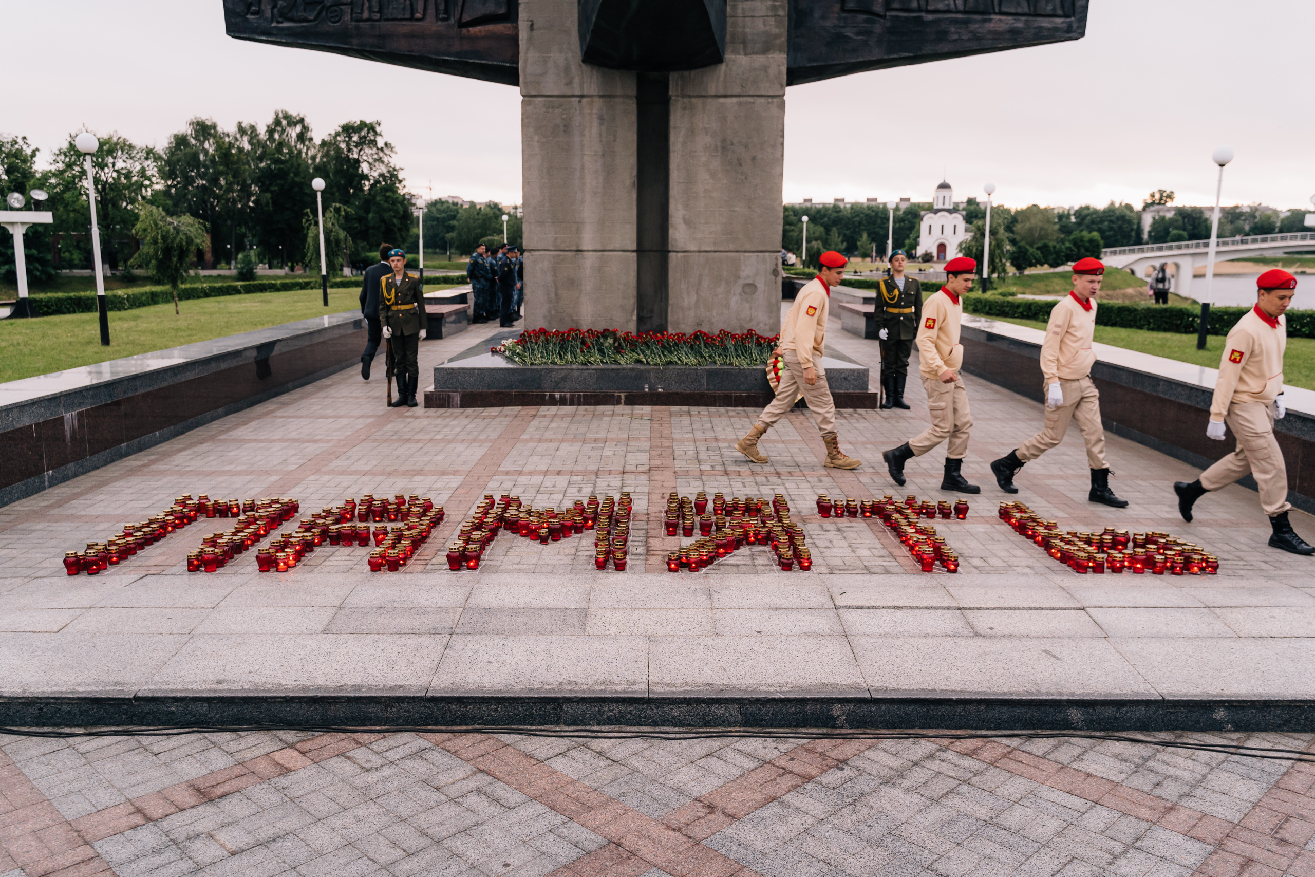 В День памяти и скорби в Твери прошла акция «Свеча памяти»