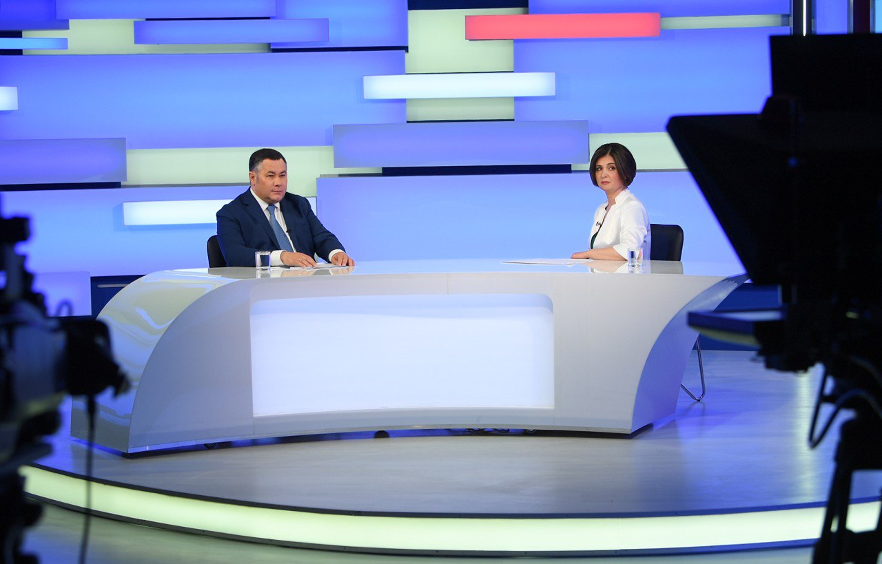 Развитие дорожной инфраструктуры и газификация социальных объектов: жители региона обратились к губернатору по актуальным вопросам территорий