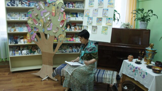 В нелидовской библиотеке прошло мероприятие "В стране весёлого детства"