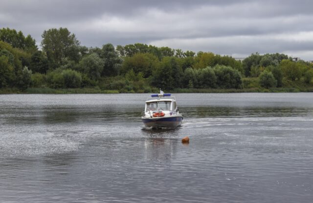 В Тверской области в озере нашли тело мужчины