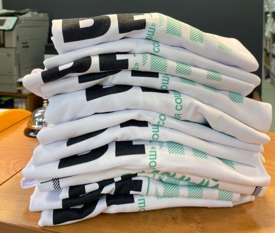 Выпускники Михайловской школы пойдут на выпускной в футболках ради благотворительности