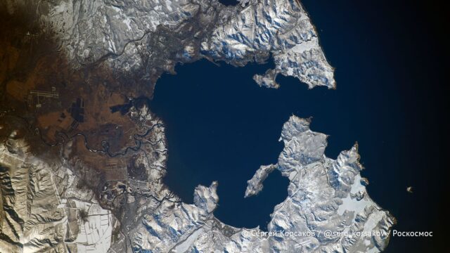 Космонавт Сергей Корсаков поделился фотографиями российских озёр