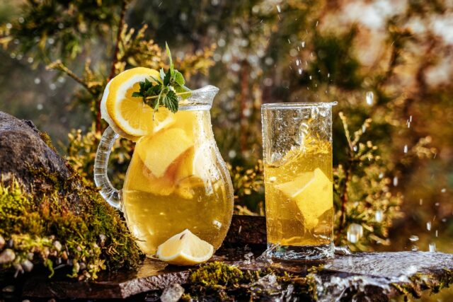 Чем утолить жажду в жаркий летний день: крупнейшие в Верхневолжье производители безалкогольных напитков Чем утолить жажду в жаркий летний день: крупнейшие в Верхневолжье производители безалкогольных напитков