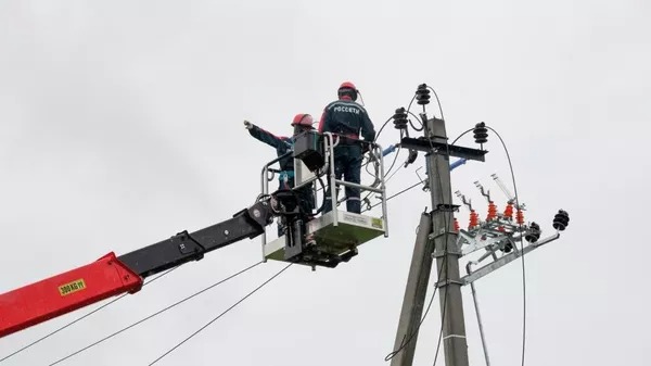 Энергетики наладили электросети между Белгородской и Харьковской областью Энергетики наладили электросети между Белгородской и Харьковской областью