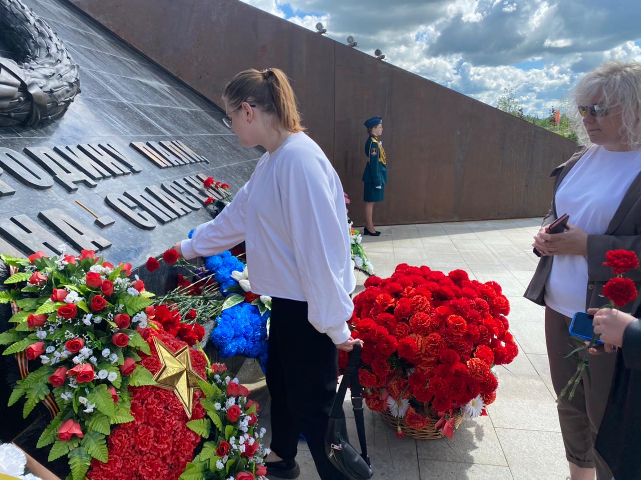 Сотрудники «Тверьэнерго» поддержали патриотическую акцию «Непокоренные»
