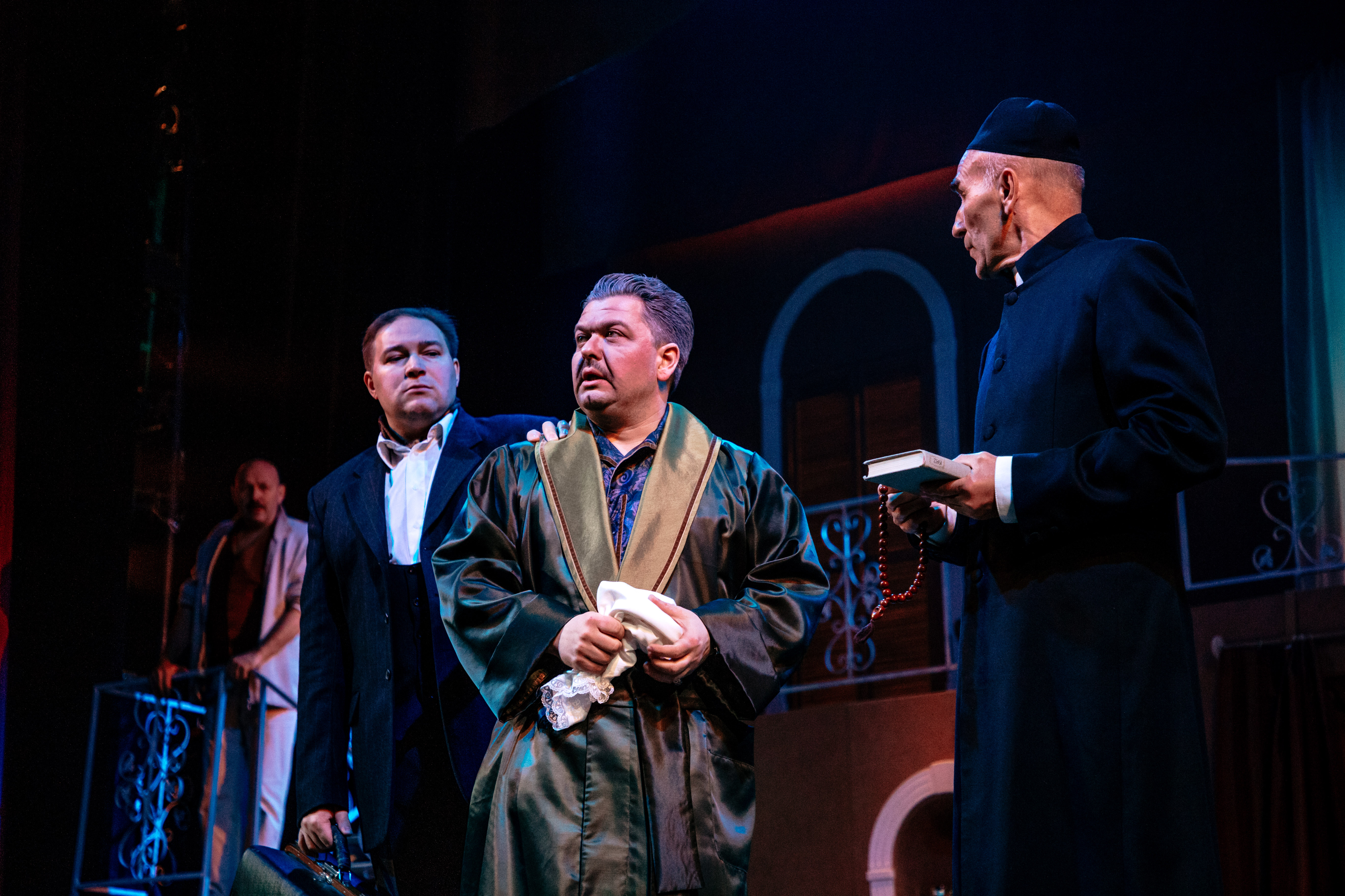 Драма в комедийной оправе: В Тверском драмтеатре поставили «Филумену Мартерано»