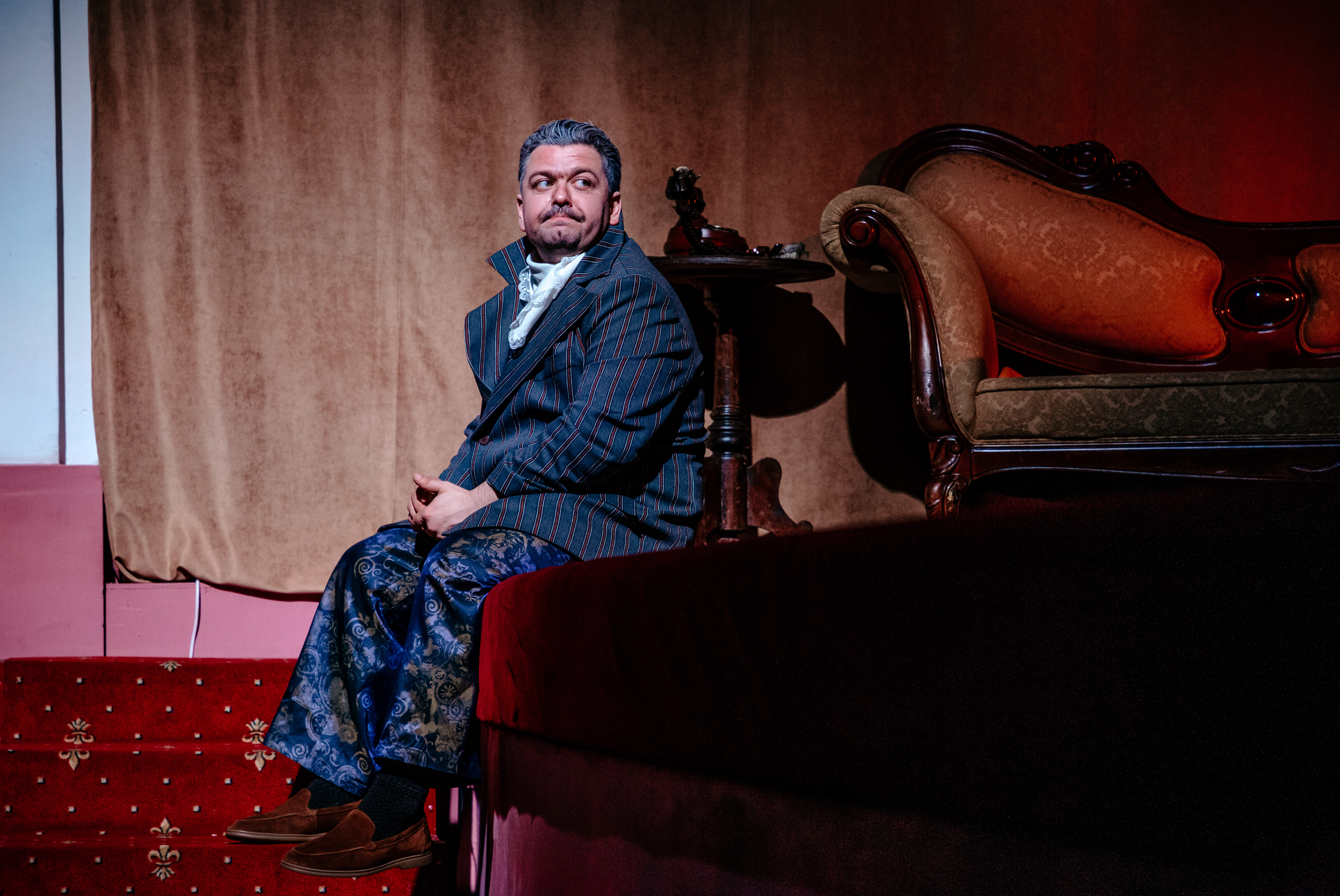 Драма в комедийной оправе: В Тверском драмтеатре поставили «Филумену Мартерано»