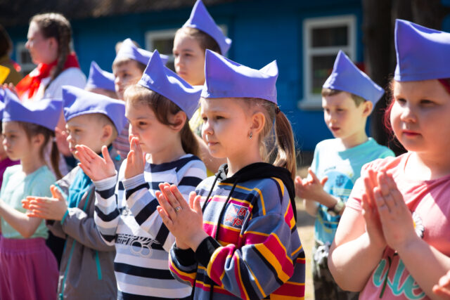 36 тысяч школьников Тверской области отдохнули в детских лагерях в июне Общественная палата города Твери провела выездное заседание в детских лагерях