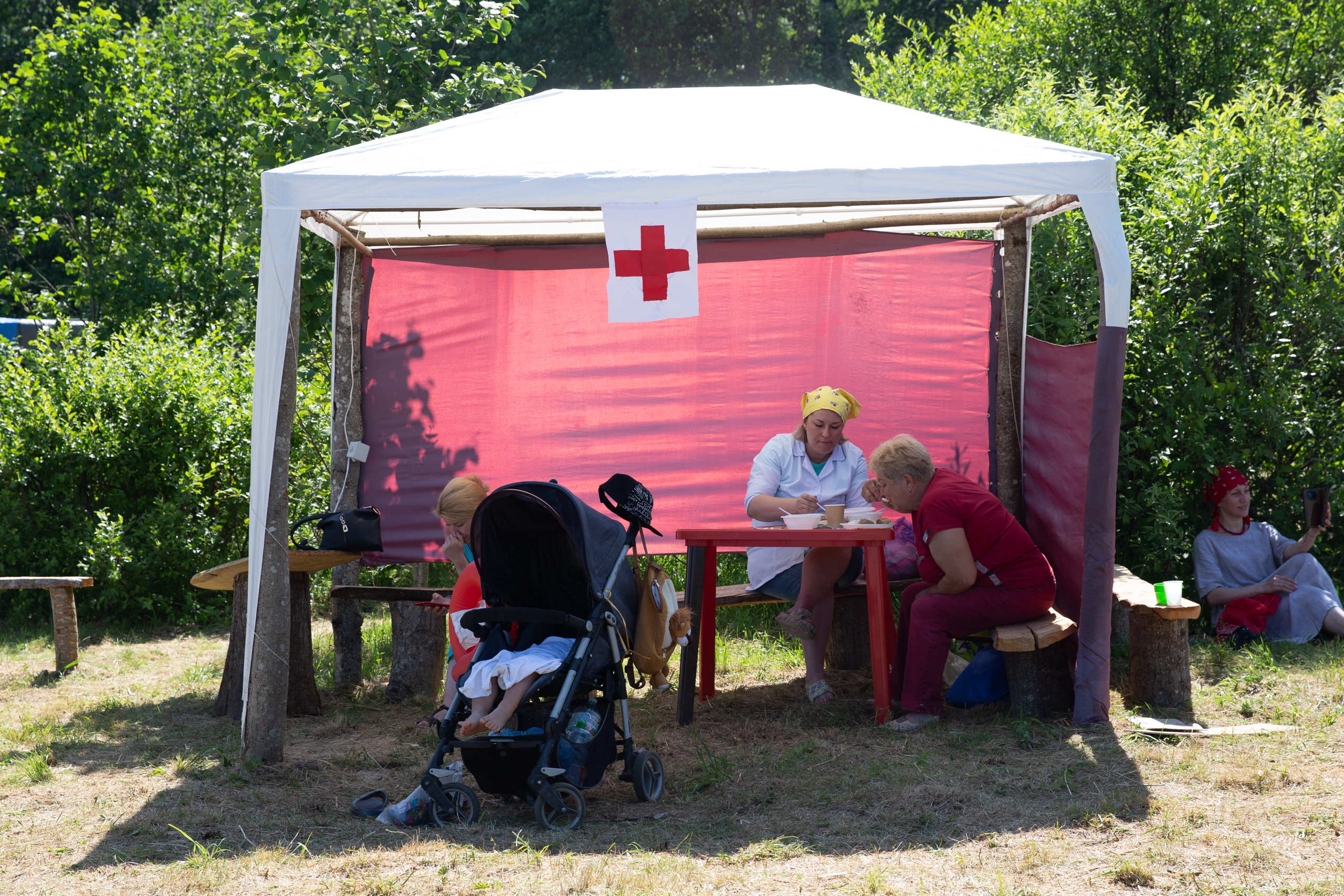 Народные ремесла и купальская мистерия: Как в Тверской области прошел фестиваль русской традиции «Купала»