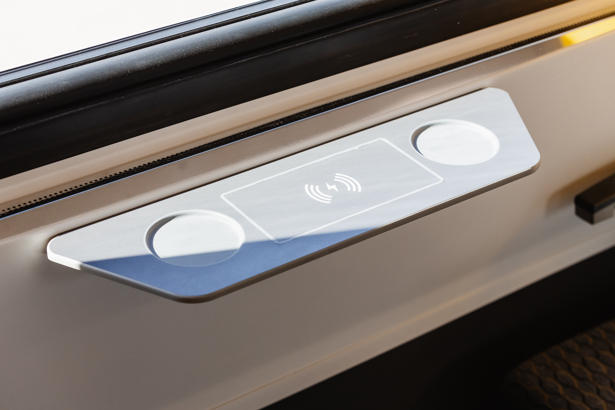 Тверской вагоностроительный завод начнет серийный выпуск электропоезда новой модификации